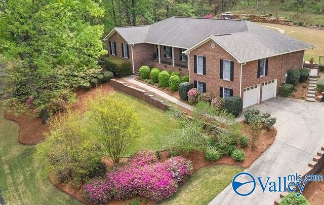 112 Ridgecrest Road, Gadsden, AL 35901