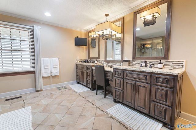 112 Ridgecrest Road, Gadsden, AL 35901