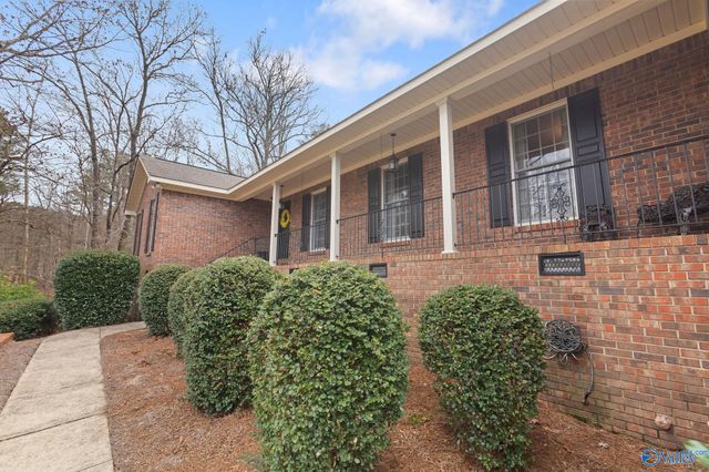 112 Ridgecrest Road, Gadsden, AL 35901