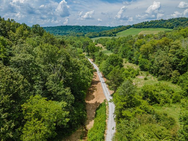 2970 Spring Place Rd, Belfast, TN 37019