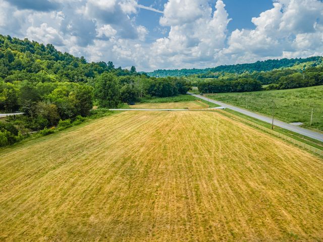 2970 Spring Place Rd, Belfast, TN 37019