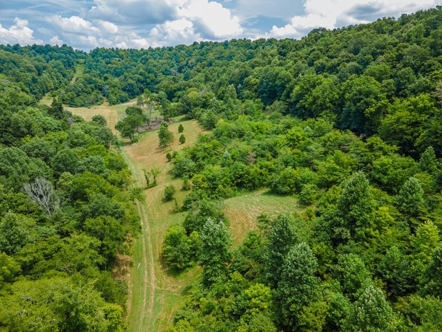 2970 Spring Place Rd, Belfast, TN 37019