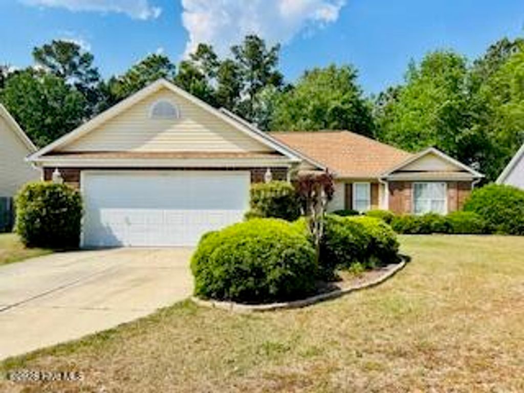 214 Derby Park Avenue, New Bern, NC 28562