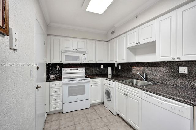 2501 S Ocean Drive 1628, Hollywood, FL 33019