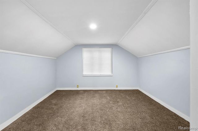 6485 Rosemont Avenue, Detroit, MI 48228