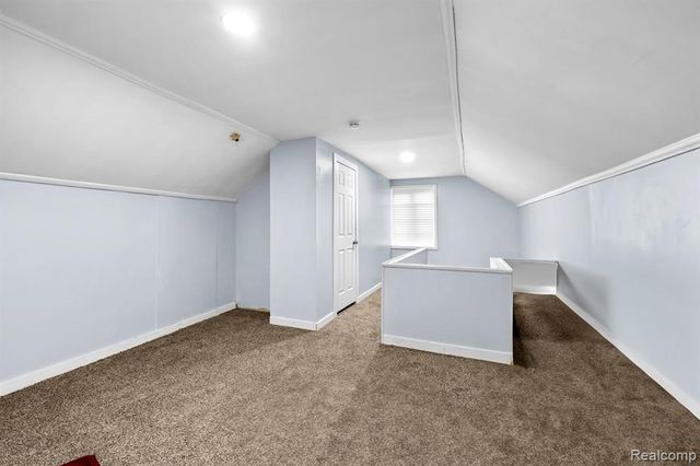 6485 Rosemont Avenue, Detroit, MI 48228