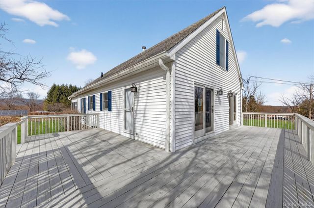 280 Gillespie Street, Pine Bush, NY 12566