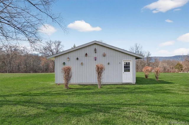 280 Gillespie Street, Pine Bush, NY 12566