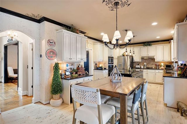 49 Old Mountain Road NW, Powder Springs, GA 30127