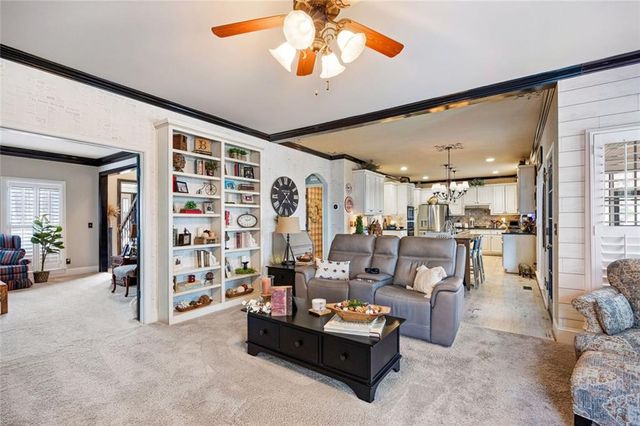 49 Old Mountain Road NW, Powder Springs, GA 30127