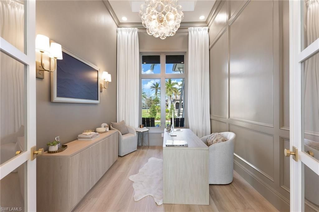 Image 20 of property listing at 898 W Cape Estates CIR, Cape Coral, FL 33993