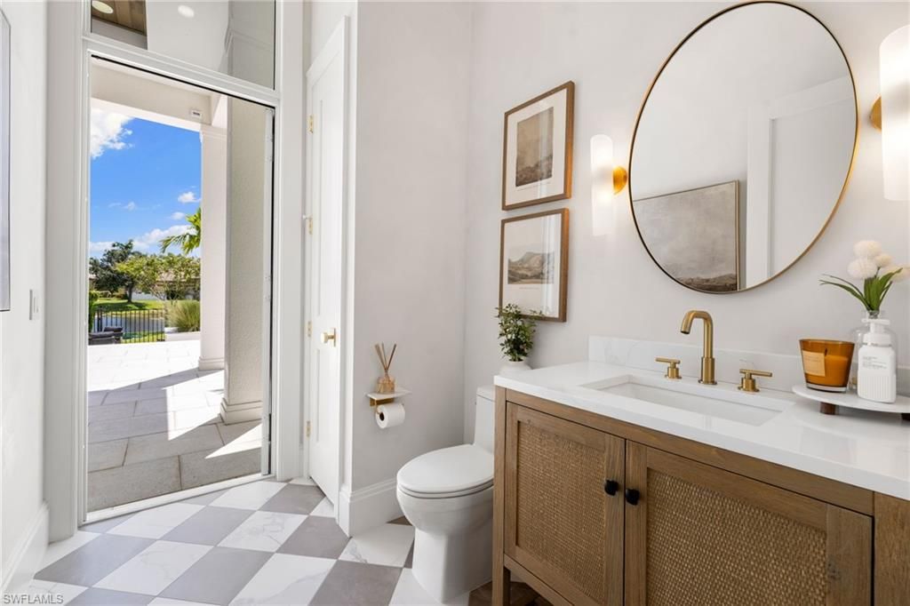 Image 28 of property listing at 898 W Cape Estates CIR, Cape Coral, FL 33993