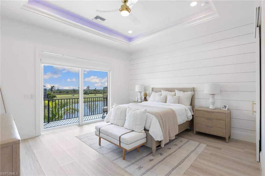 Image 32 of property listing at 898 W Cape Estates CIR, Cape Coral, FL 33993