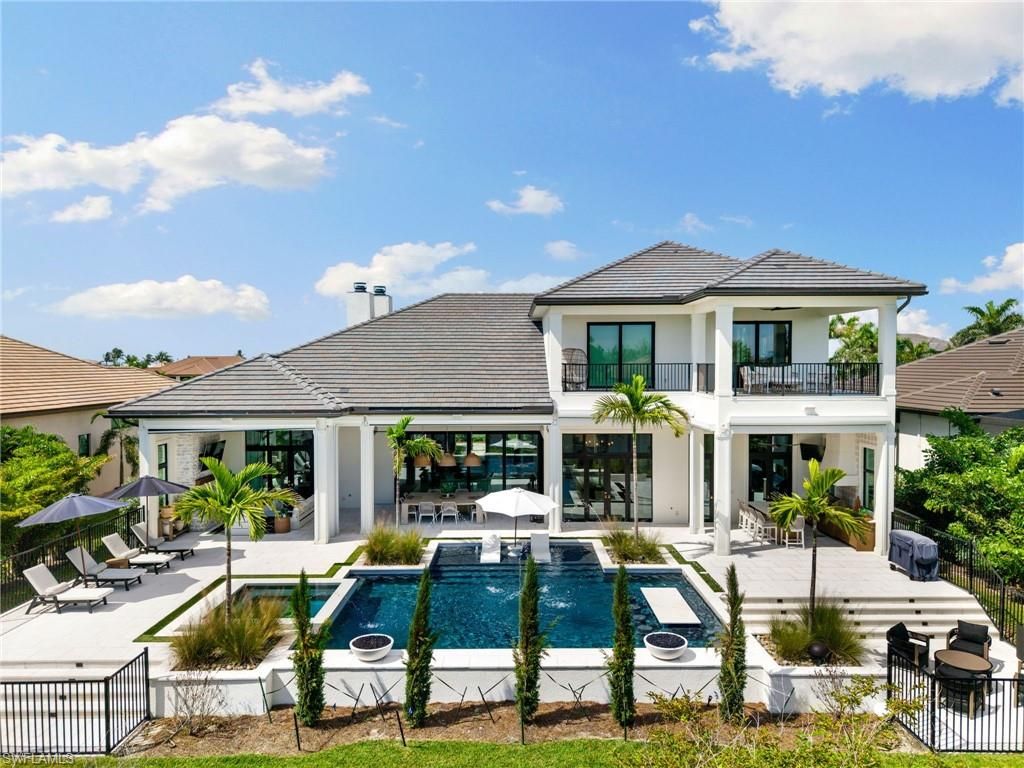 Image 44 of property listing at 898 W Cape Estates CIR, Cape Coral, FL 33993