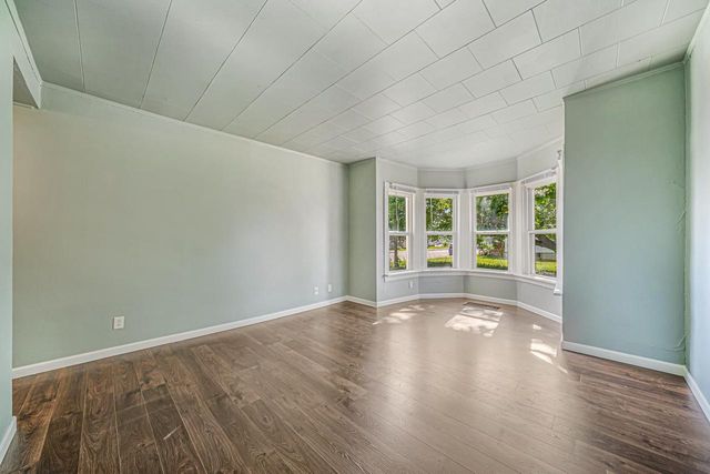 524 3RD STREET, Menasha, WI 54952