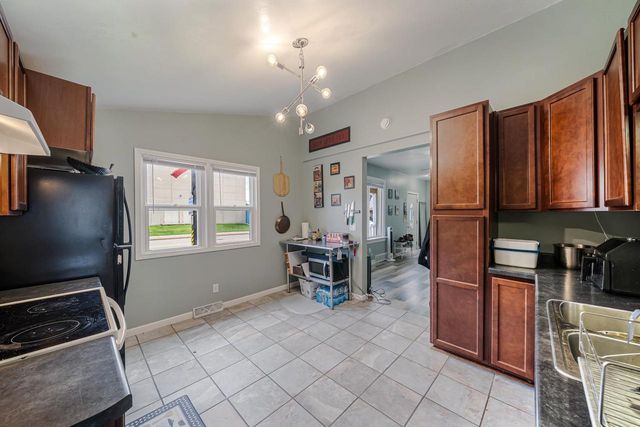 524 3RD STREET, Menasha, WI 54952