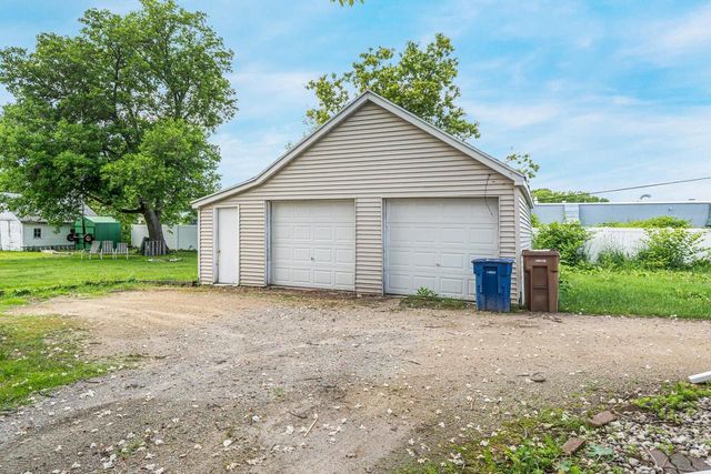 524 3RD STREET, Menasha, WI 54952