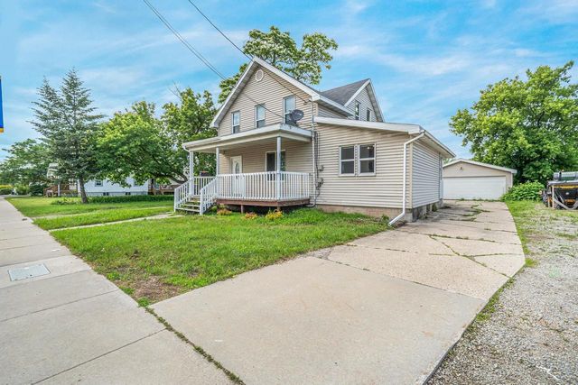 524 3RD STREET, Menasha, WI 54952