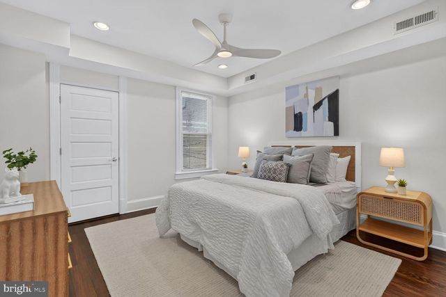 437 KENYON ST NW, Washington, DC 20010