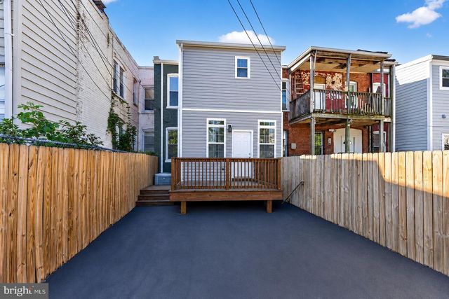 437 KENYON ST NW, Washington, DC 20010