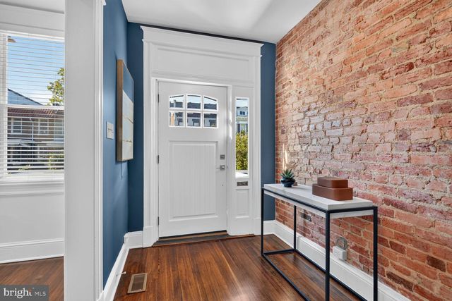 437 KENYON ST NW, Washington, DC 20010