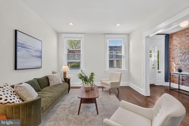 437 KENYON ST NW, Washington, DC 20010