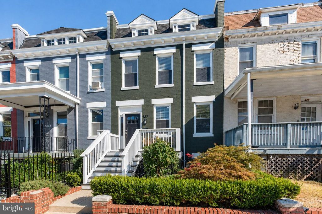 437 KENYON ST NW, Washington, DC 20010