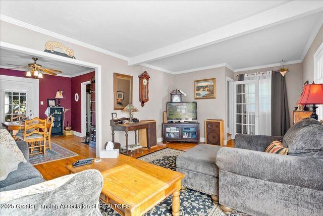 2406 Markley Place, Lansing, MI 48910