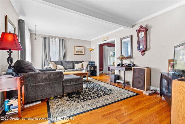 2406 Markley Place, Lansing, MI 48910