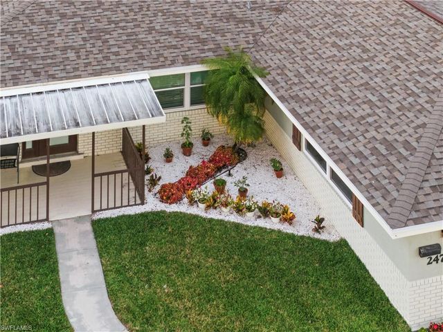 2473 Poinciana ST, Naples, FL 34105