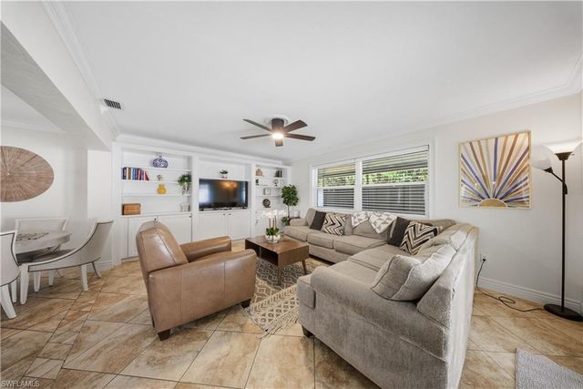 2473 Poinciana ST, Naples, FL 34105