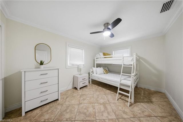 2473 Poinciana ST, Naples, FL 34105