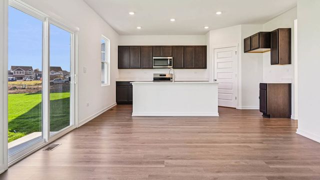 2901 Savana Drive, Joliet, IL 60435