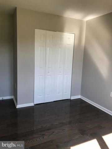 8053 COMMUNITY DR, Manassas, VA 20109