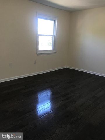 8053 COMMUNITY DR, Manassas, VA 20109