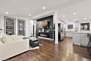 2011 Nakota Road, Royal Oak, MI 48073