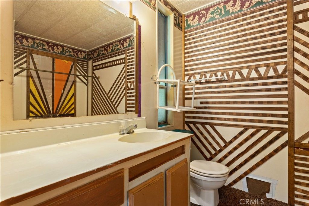 Image 8 of property listing at 6945 Colusa Street, Nice, CA 95464
