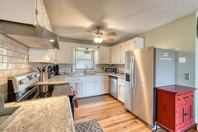 390 Bursey Road, Hiawassee, GA 30546