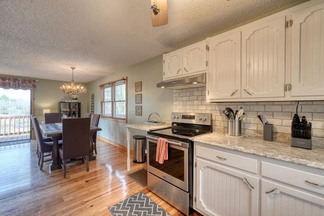 390 Bursey Road, Hiawassee, GA 30546