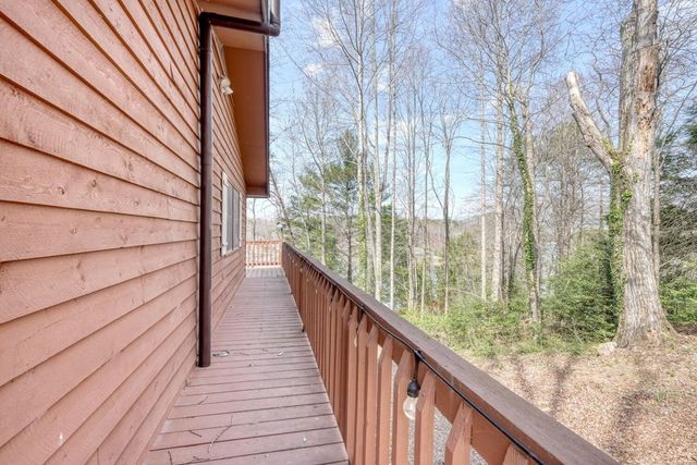 390 Bursey Road, Hiawassee, GA 30546