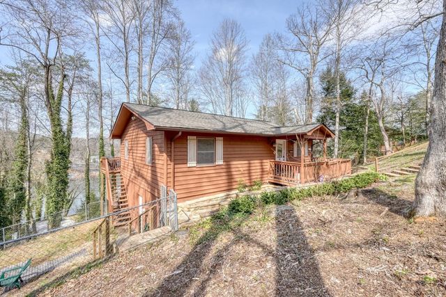 390 Bursey Road, Hiawassee, GA 30546
