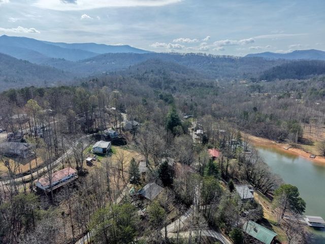 390 Bursey Road, Hiawassee, GA 30546