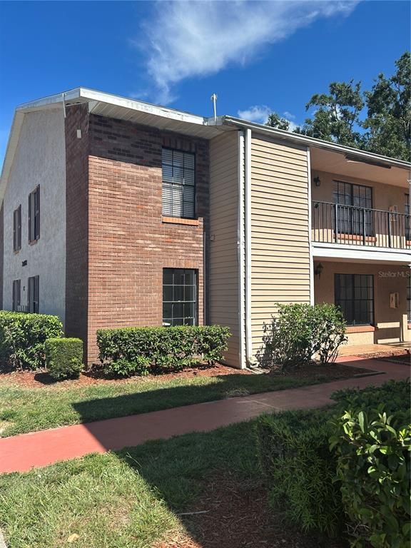 21032 VOYAGER BOULEVARD 4, Land O Lakes, FL 34638