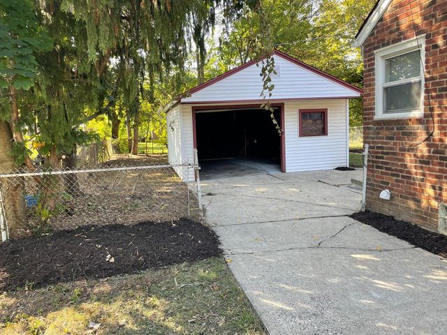 9221 Grandville Avenue, Detroit City, MI 48228