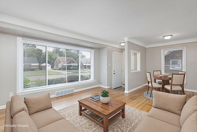 9221 Grandville Avenue, Detroit City, MI 48228