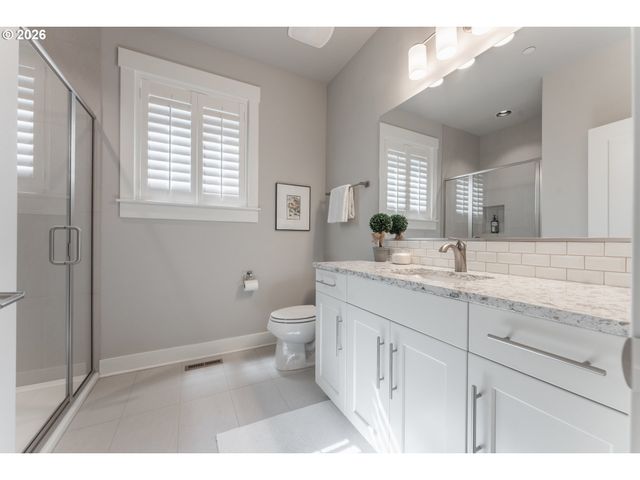 7553 Sw HONOR Loop, Wilsonville, OR 97070