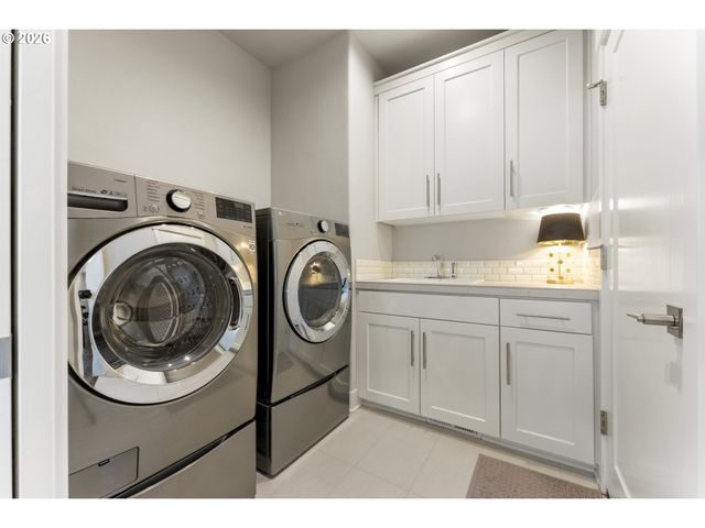 7553 Sw HONOR Loop, Wilsonville, OR 97070