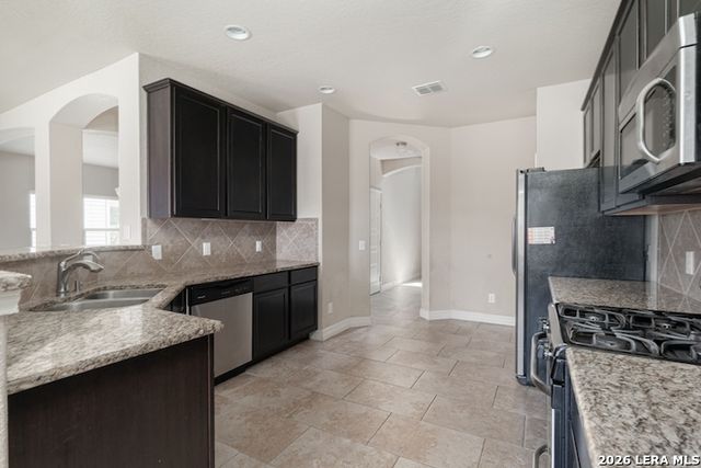 660 Community Dr, New Braunfels, TX 78132