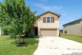 660 Community Dr, New Braunfels, TX 78132