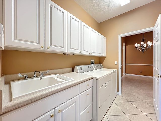 2326 POND COVE WAY, Apopka, FL 32712